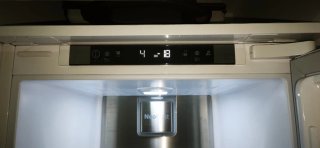 Frigorífico Combinado Beko BCNA306E3SN