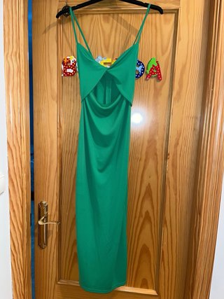 Vestido verde tirantes corte cut-out
