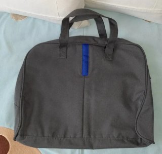 LOTE 2 CARTERAS PORTADOCUMENTOS Y 1 MULTIBOLSILLOS