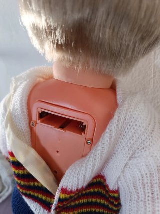 Muñeco niño rubio jersey rayas