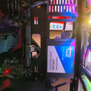 Mars Gaming PC Gaming con luces LED