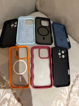 Fondine per iPhone 16 Pro (varie versioni)