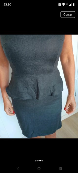 Vestido negro sin mangas