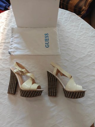 Sandalias Tacón Plataforma Guess Talla 39