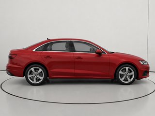 Audi A4 Advanced 30 TDI 100 kW (136 CV) S tronic