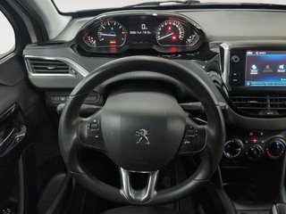 Peugeot 208 PureTech 82 Style 60 kW (82 CV)