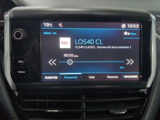 Peugeot 208 PureTech 82 Style 60 kW (82 CV)