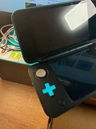 Consola New Nintendo 2DS XL Negra/Azul