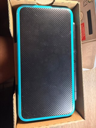 Consola New Nintendo 2DS XL Negra/Azul