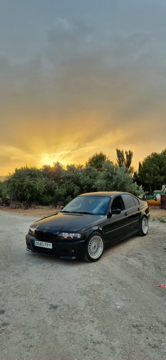 BMW Serie 3 2001 - foto 1