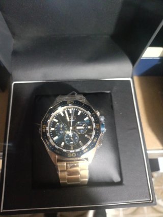 Reloj Boss Cronógrafo Dorado y Azul Nuevo