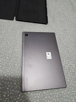 Samsung Galaxy Tab A8 + Funda Gris