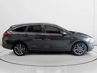 Hyundai i30 CW 1.0 TGDI 48V Creative DCT 88 kW (120 CV)