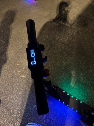 Patinete Eléctrico Infantil con Luces LED