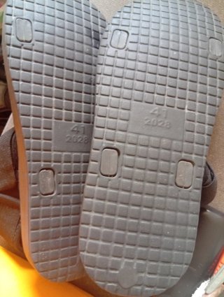 Sandalias negras para mujer