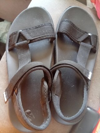 Sandalias negras para mujer