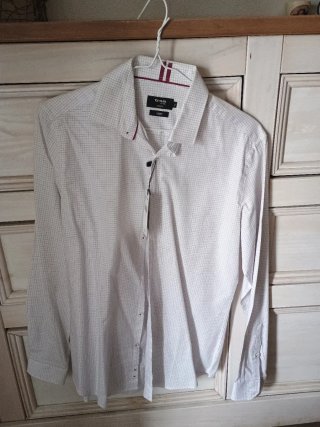 Conjunto de camisas. 5€