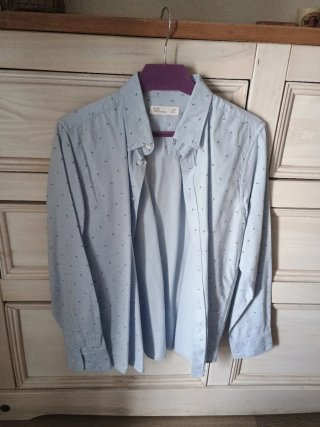 Conjunto de camisas. 5€