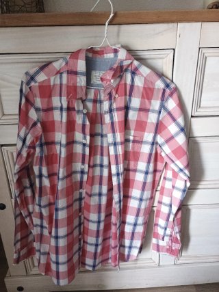 Conjunto de camisas. 5€