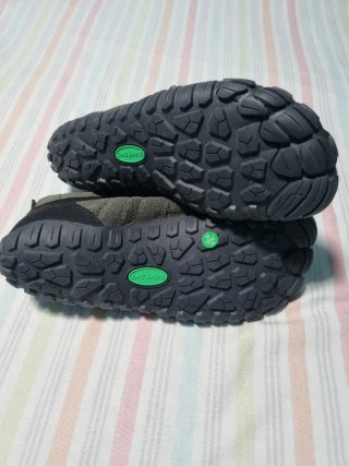 Botas Saguaro Talla 47 Verdes y Negras