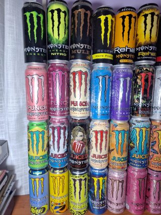 Collezione di 42 lattine vuote Monster Energy
