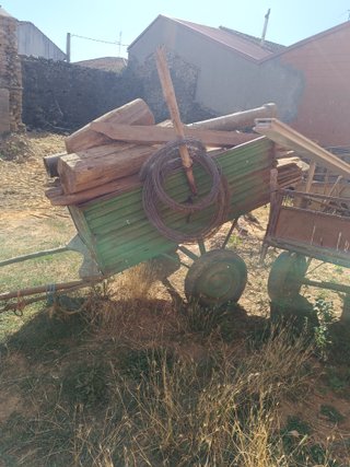 Carros antiguos de madera