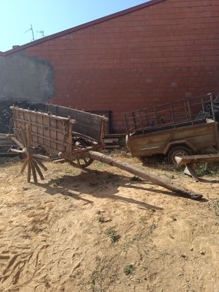 Carros antiguos de madera