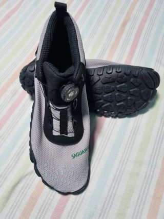 Botas Saguaro Talla 46 Negras y Grises