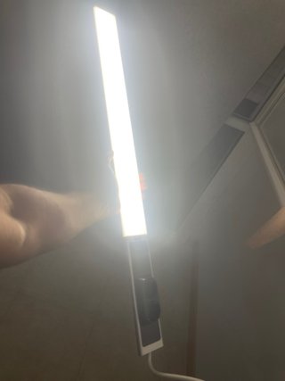 Réglette Skarla, 18 W, 80 cm, LED intégrée, prises