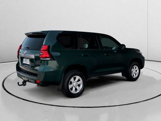 Toyota Land Cruiser 2.8 D-4D GX 150 kW (204 CV)