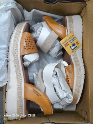 Sandalias Skechers Mujer Cuña Marrón/Blanco