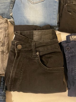 Pantalones vaqueros de varia marcas