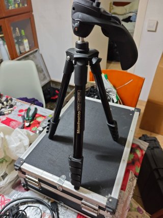 Trípode Manfrotto Compact Series
