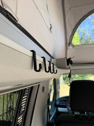 Gancho Multiusos VW California T5 T6 T6.1
