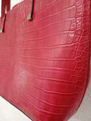 Bolso shopper rojo efecto piel cocodrilo