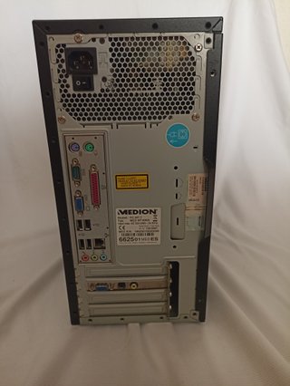 Ordenador ASUS con Windows 10