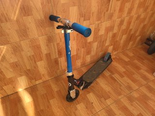 Patinete infantil azul