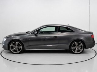 Audi A5 Coupe S line edition 2.0 TDI CD 140 kW (190 CV) Multritronic