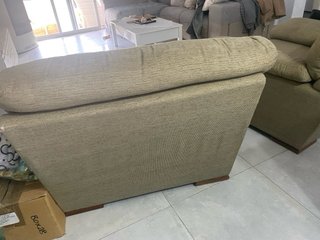 2 Poltrone in tessuto beige 50€ ciascuna