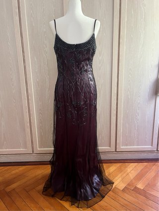 Vestido largo pedrería estilo Whimsy Goth
