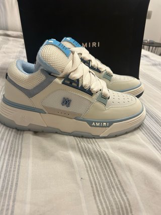 Scarpe Amiri bianche e azzurre