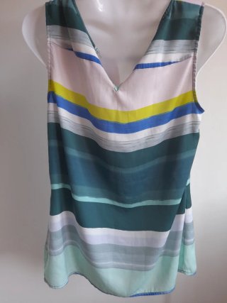 Blusa sin mangas a rayas