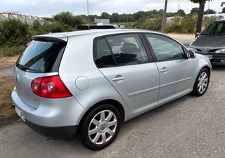 Volkswagen Golf V 1.9 TDI