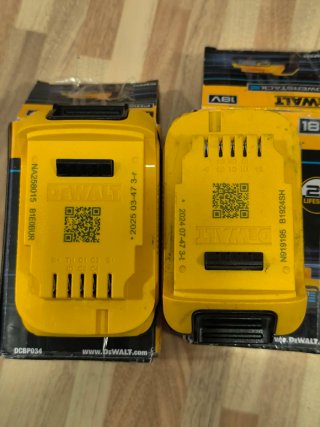 2 Baterías DeWalt Powerstack 18V 1.7Ah