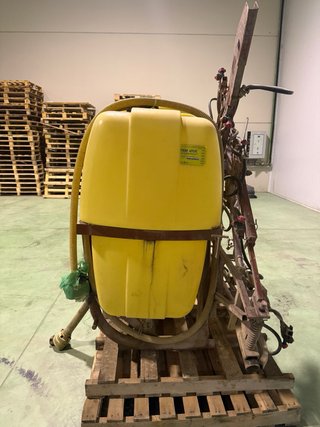 Atomizador 600l con barras 8m