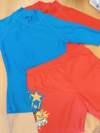 Conjunto baño Angry Birds T. 10 años