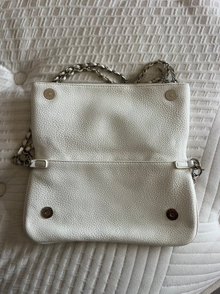 Bolso estilo Zadig & Voltaire blanco con cadena