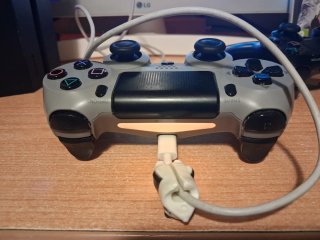 PS4 500GB + 2 MANDOS + FIFA 18