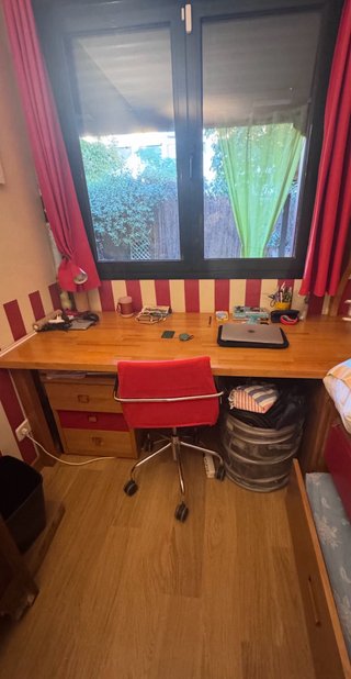 Dormitorio juvenil completo de madera maciza