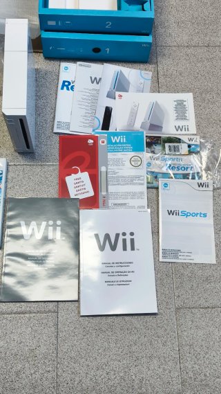 Console Nintendo Wii con scatola Inazuma + Giochi